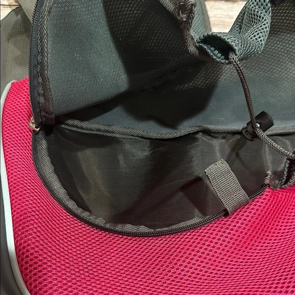 Yudodo Comfy Paws Pet Sling Carrier - Black and Pink